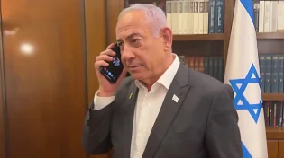 רה"מ נתניהו התרגש לאחר השחרור: "עם שלם מחבק אתכן"