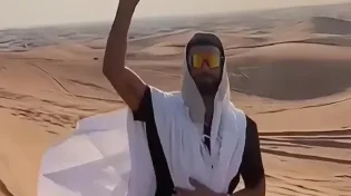 צפו: היהודי הגאה בטיול בדובאי