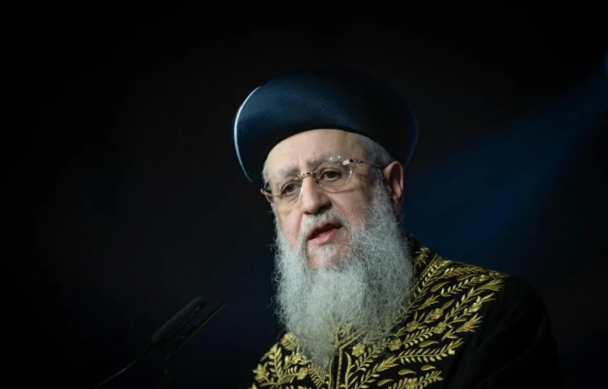  "חסד אמיתי הוא להשיב את החטופים": מרן הראש"ל במסר תמיכה חד וברור