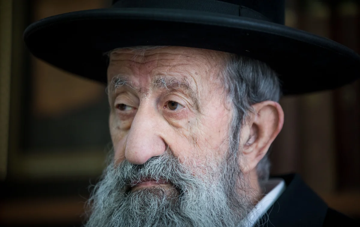 הרב הגאון בן ציון מוצפי חושף: מה קורה עם הנשמות בעולם האמת? הרב הגאון בן ציון מוצפי חושף: מה קורה עם הנשמות בעולם האמת?