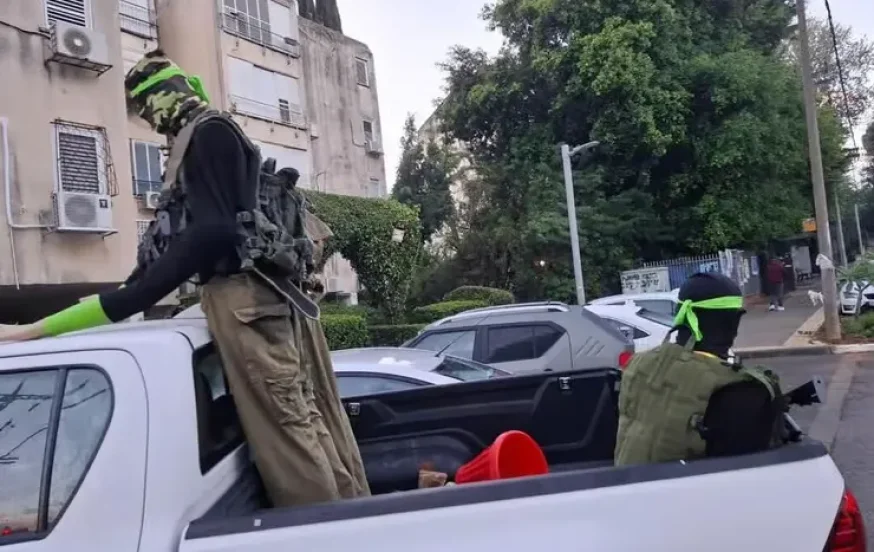 בהלה בכפר סבא: מיצג פוליטי מעורר סערה בהלה בכפר סבא: מיצג פוליטי מעורר סערה