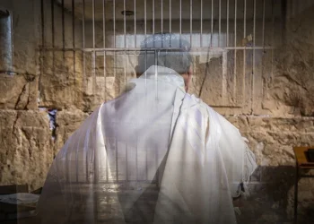 מה באמת מועיל לנשמה? המדריך המלא לעילוי נשמת יקיריכם