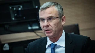 שר המשפטים הודיע: לא מכיר ביצחק עמית כנשיא בית המשפט העליון&nbsp;