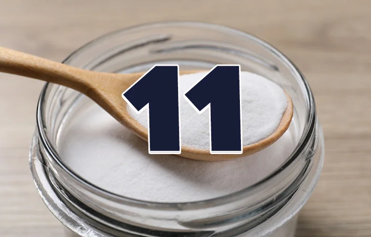 אבקת סודה לשתייה: 11 שימושים מפתיעים שיחסכו לכם זמן וכסף