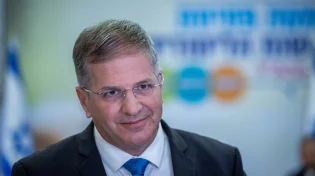 שר החינוך בטקס באושוויץ: "חמאס ייכשלו כמו שהנאצים נכשלו"