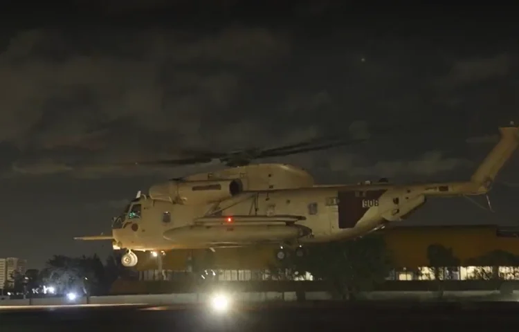 "שמחה עצומה פקדה אותנו": המכתב המרגש של הרבנית לנדו לרומי גונן "שמחה עצומה פקדה אותנו": המכתב המרגש של הרבנית לנדו לרומי גונן