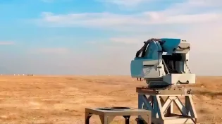 מהפכה בלוחמה ברחפנים: טורקיה חושפת את הנשק החדש שלה