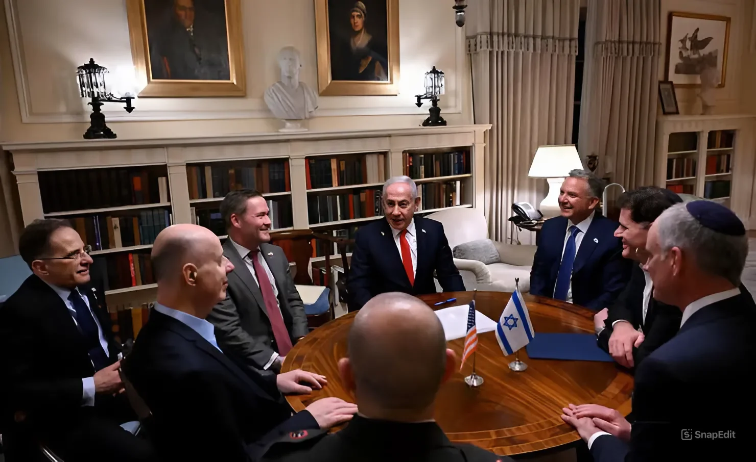 נתניהו נפגש עם בכירים בארה"ב: ישראל שולחת משלחת לקטאר להמשך המשא ומתן