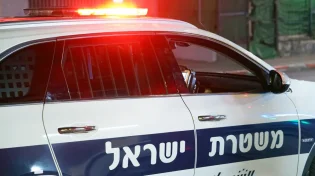 תיעוד חם: שב"ח נמלט עם רכב גנוב בתל אביב - ונלכד אחרי מרדף משוגע