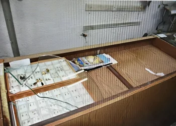 ת"א: בן 24 נעצר בחשד לשוד אלים בחנות תכשיטים, בשווי של כמיליון שקלים 