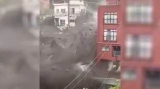 מפולת אדירה קוברת רחובות שלמים: תיעוד דרמטי ממוקדי הפאניקה