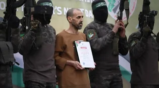 "לא היה יום שלא הנחתי את התפילין שלך": 491 ימים של תפילה - עד שאלי שרעבי חזר הביתה