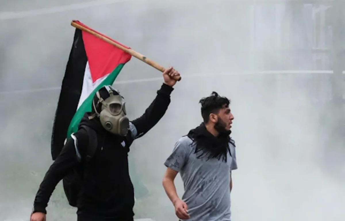 בהלה באתונה: שני ישראלים נדקרו במרכז העיר – כי דיברו עברית