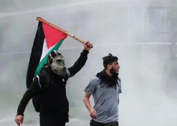 בהלה באתונה: שני ישראלים נדקרו במרכז העיר – כי דיברו עברית