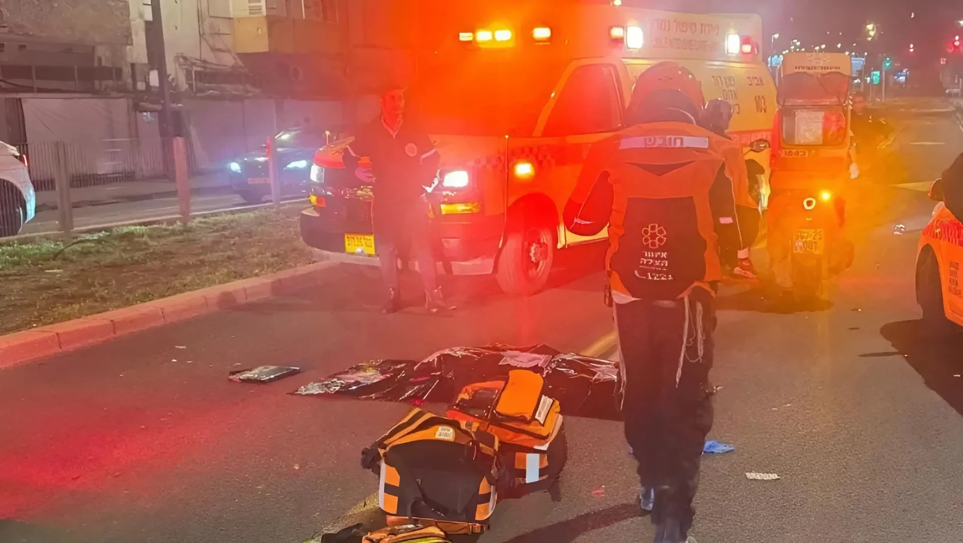 לילה קטלני בכבישים: שני הולכי רגל נהרגו תוך שעתיים בתאונות ברמת גן ובחיפה לילה קטלני בכבישים: שני הולכי רגל נהרגו תוך שעתיים בתאונות ברמת גן ובחיפה