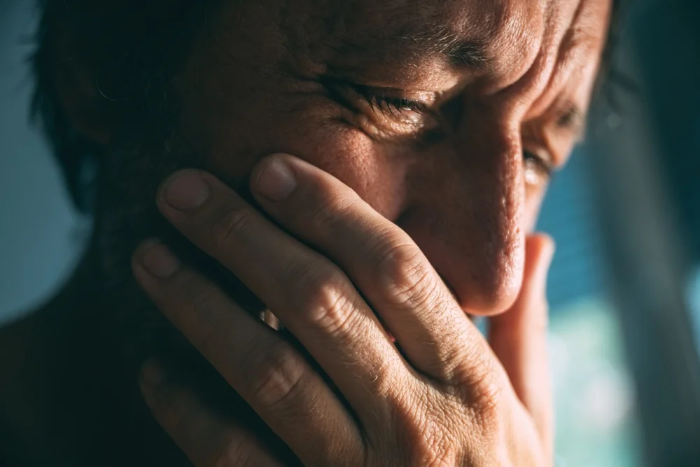 למה הוא לא מקשיב לך ולמה זה כל כך פוגע? ההבדלים הנסתרים בין גבר לאשה