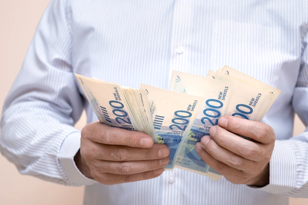 נפרדים משטרות ה-200? הציבור מצמצם שימוש – והסיבה מפתיעה נפרדים משטרות ה-200? הציבור מצמצם שימוש – והסיבה מפתיעה