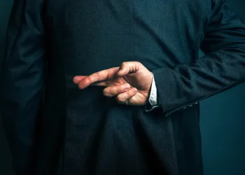 "שיקרו" עבורי, מה אני עושה? 