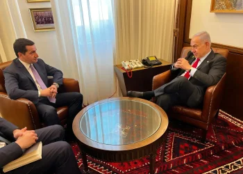 ישראל ואזרבייג'ן מחזקות את הברית: נתניהו נפגש עם יועץ הנשיא האזרי ישראל ואזרבייג'ן מחזקות את הברית: נתניהו נפגש עם יועץ הנשיא האזרי