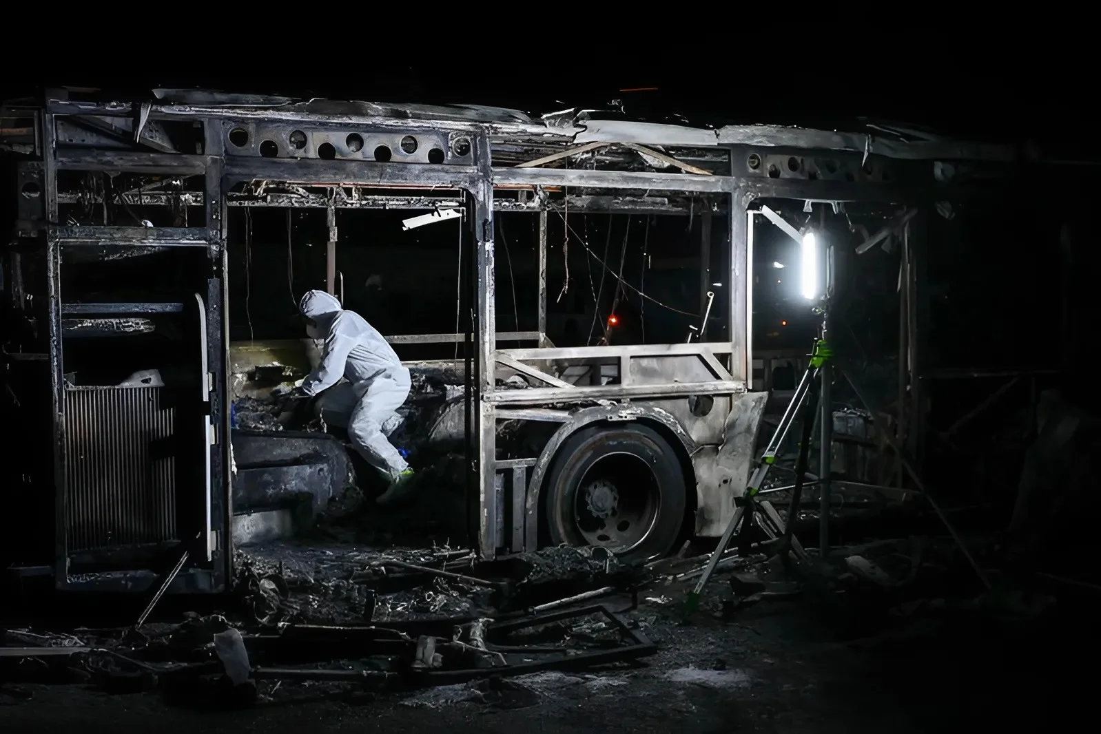 מטענים באוטובוסים וחשש מפיגועים נוספים: "לא לוקחים סיכונים"