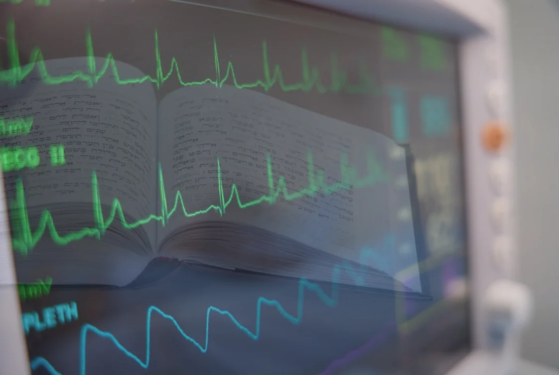 "המצב היה קריטי": הנס האדיר בזכות חוג בית של ערוץ 2000 "המצב היה קריטי": הנס האדיר בזכות חוג בית של ערוץ 2000