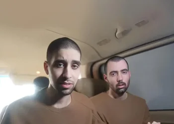 חמאס מנצל את החטופים: צפו בשחרור חבריהם &ndash; אך נותרו בשבי