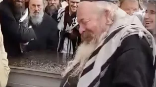 ״אתה המשיח?״ - השאלה שנשאל הרב יעקב עדס והתשובה המסקרנת
