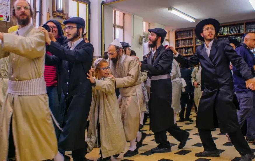 מה הסוד האמיתי של חודש אדר – ולמה הוא יכול לשנות לכם את החיים? מה הסוד האמיתי של חודש אדר – ולמה הוא יכול לשנות לכם את החיים?