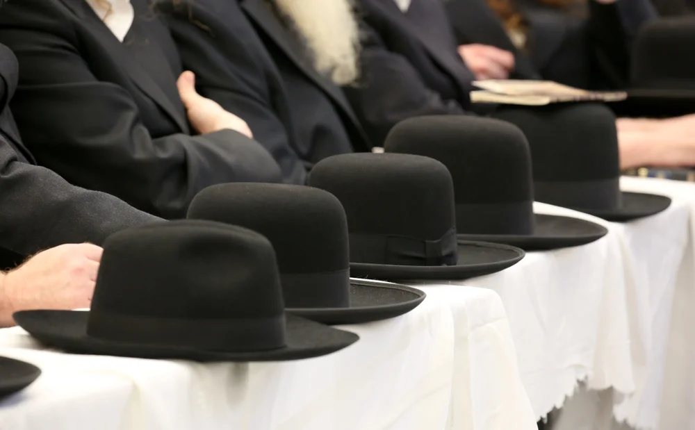 הרב שך: "לא כך בונים ישיבה" הרב שך: "לא כך בונים ישיבה"