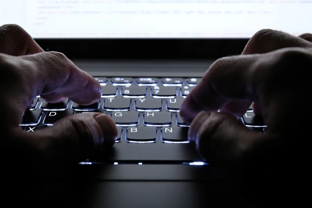 לתת זה לקבל: סוד התרומה שמרוממת את האדם