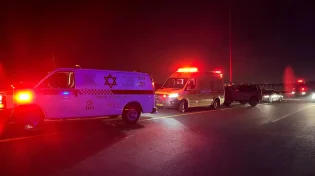 אסון בכביש 25: גבר כבן 30 נהרג בהידרדרות רכב לוואדי