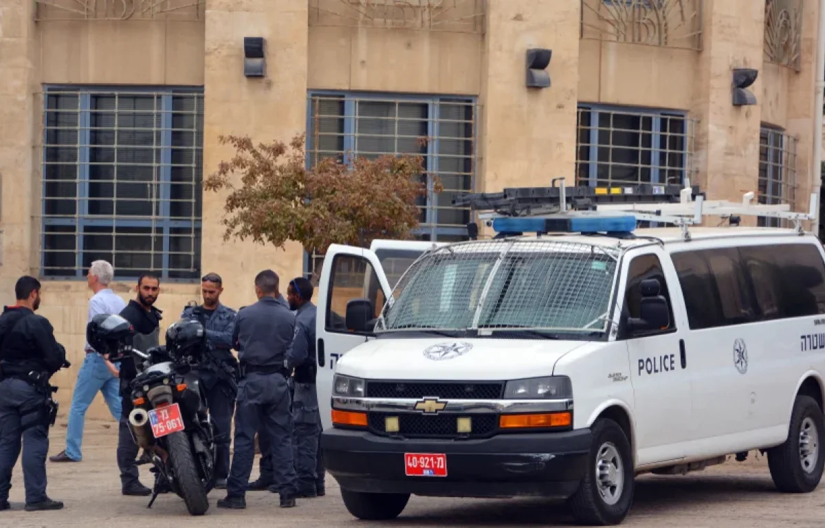 מרדף לילי ברמלה: חשוד מג'נין גנב רכב, פצע צעיר ונתפס