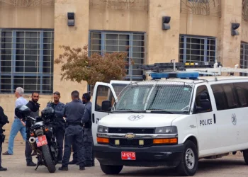 מרדף לילי ברמלה: חשוד מג'נין גנב רכב, פצע צעיר ונתפס