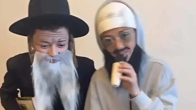 רגע, זה אלייצור והרב שלום ארוש - או גרסה מוקטנת?!