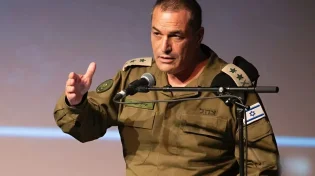 הרמטכ"ל זמיר מפתיע: צה"ל לא יתנגד לסיוע ההומניטרי לעזה