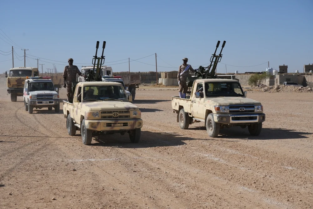 ראשי החות'ים במנוסה: מחסלים עקבות מחשש לתקיפות אמריקניות