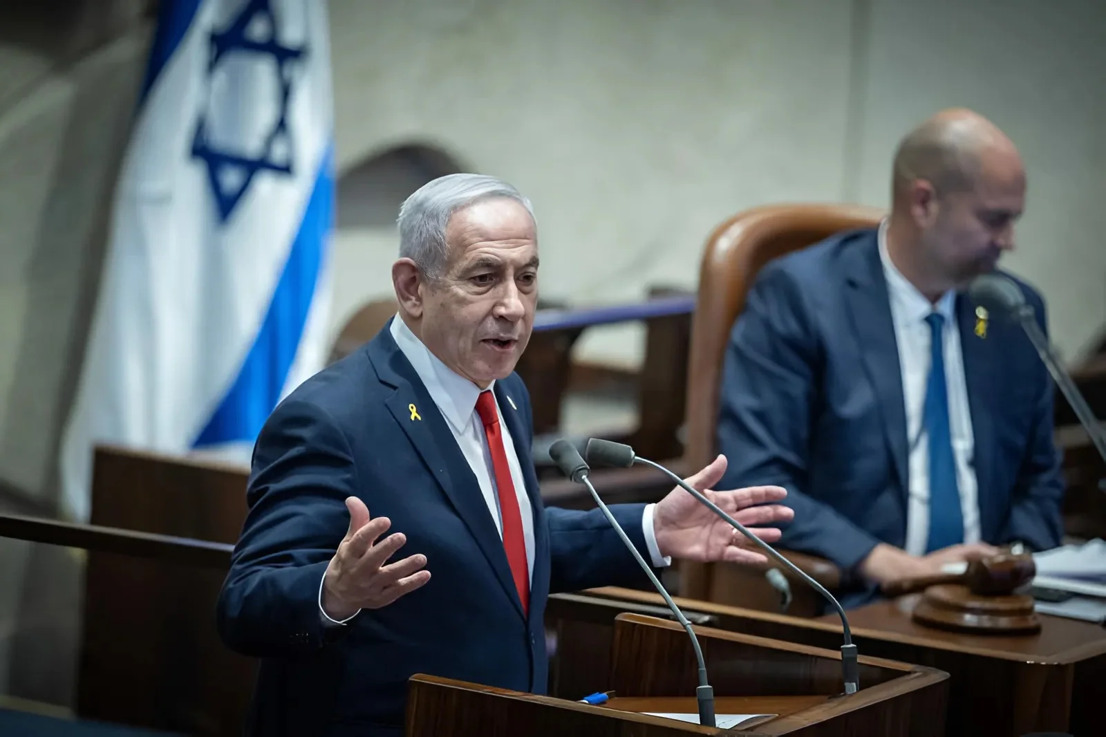 התגובות הסוערות לפיטורי ראש השב"כ: תמיכה בקואליציה – זעם באופוזיציה