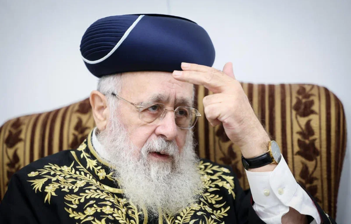 הרב יצחק יוסף חושף: מותר או אסור לאכול מוצרים עם אבקת חלב נוכרי? הרב יצחק יוסף חושף: מותר או אסור לאכול מוצרים עם אבקת חלב נוכרי?