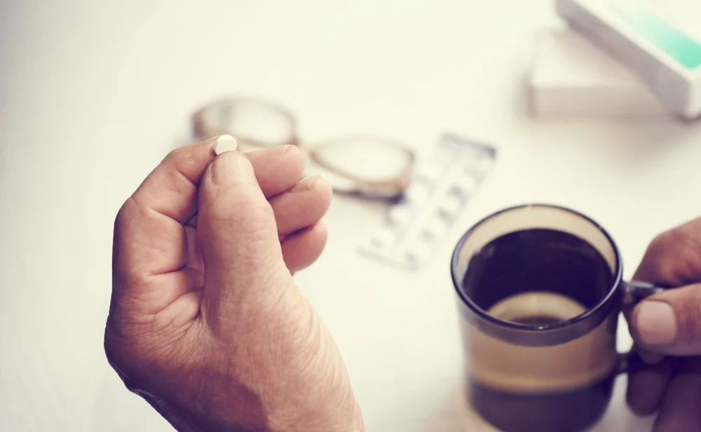  האם הקפה של הבוקר פוגע בבריאות שלכם? זה מה שמחקרים חושפים