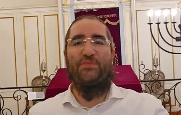 תקיפה אנטישמית בצרפת: יהודי הותקף ברחוב לעיני בנו תקיפה אנטישמית בצרפת: יהודי הותקף ברחוב לעיני בנו