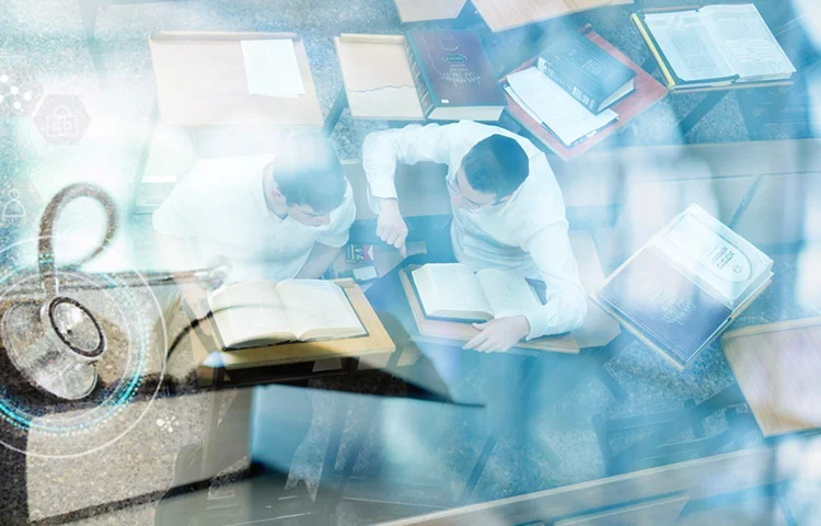 הבחירה המפתיעה של צעיר ישראלי – איך עזב את לימודי הרפואה והפך לבן ישיבה