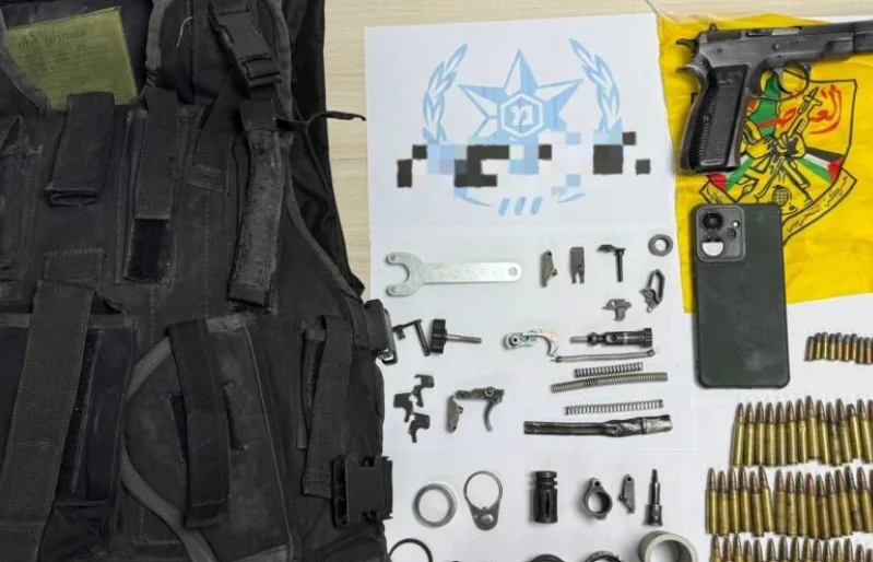 לילה של פשיטות ביהודה: שלושה חשודים נעצרו, כלי נשק ותחמושת נתפסו לילה של פשיטות ביהודה: שלושה חשודים נעצרו, כלי נשק ותחמושת נתפסו