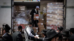 שלא יישארו לבד בליל הסדר: המדינה מציעה אירוח מלא לקשישים בפסח