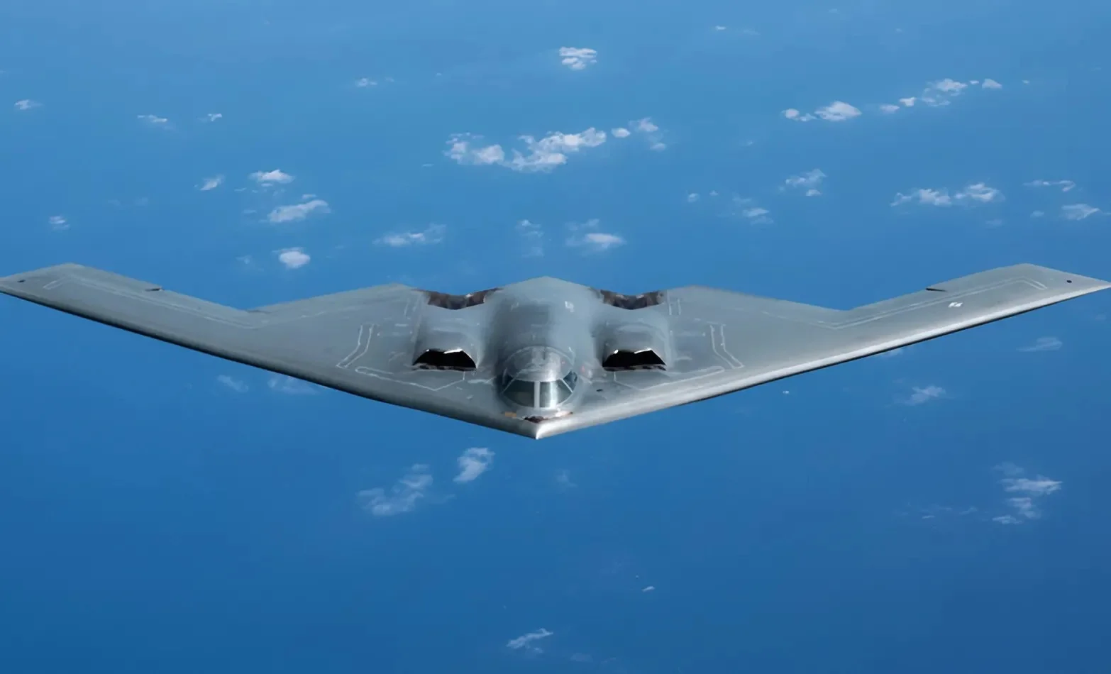 המערכה נפתחת באוקיינוס: ארה"ב מציבה קו אדום לאיראן – בדממה