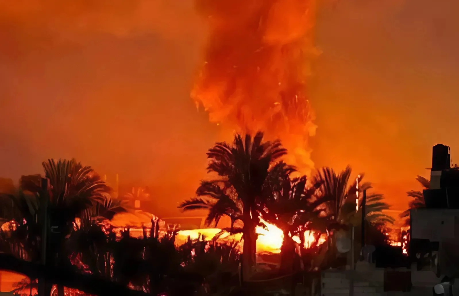 לילה של תקיפות: חיסול בכירים בחמאס וחילופי אש בחאן יונס ורפיח לילה של תקיפות: חיסול בכירים בחמאס וחילופי אש בחאן יונס ורפיח