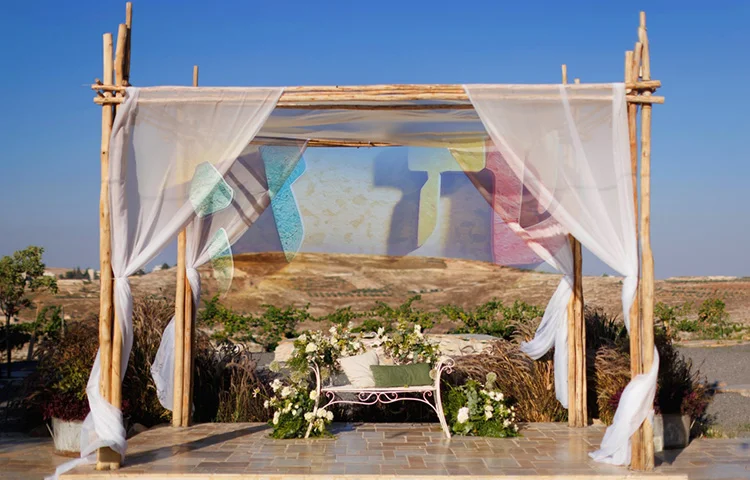 היא לא ידעה לקרוא עברית – אבל התארסה בזכות 4 פרקי תהילים