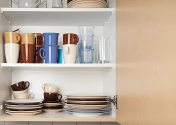 צריך למכור את כלי החמץ?