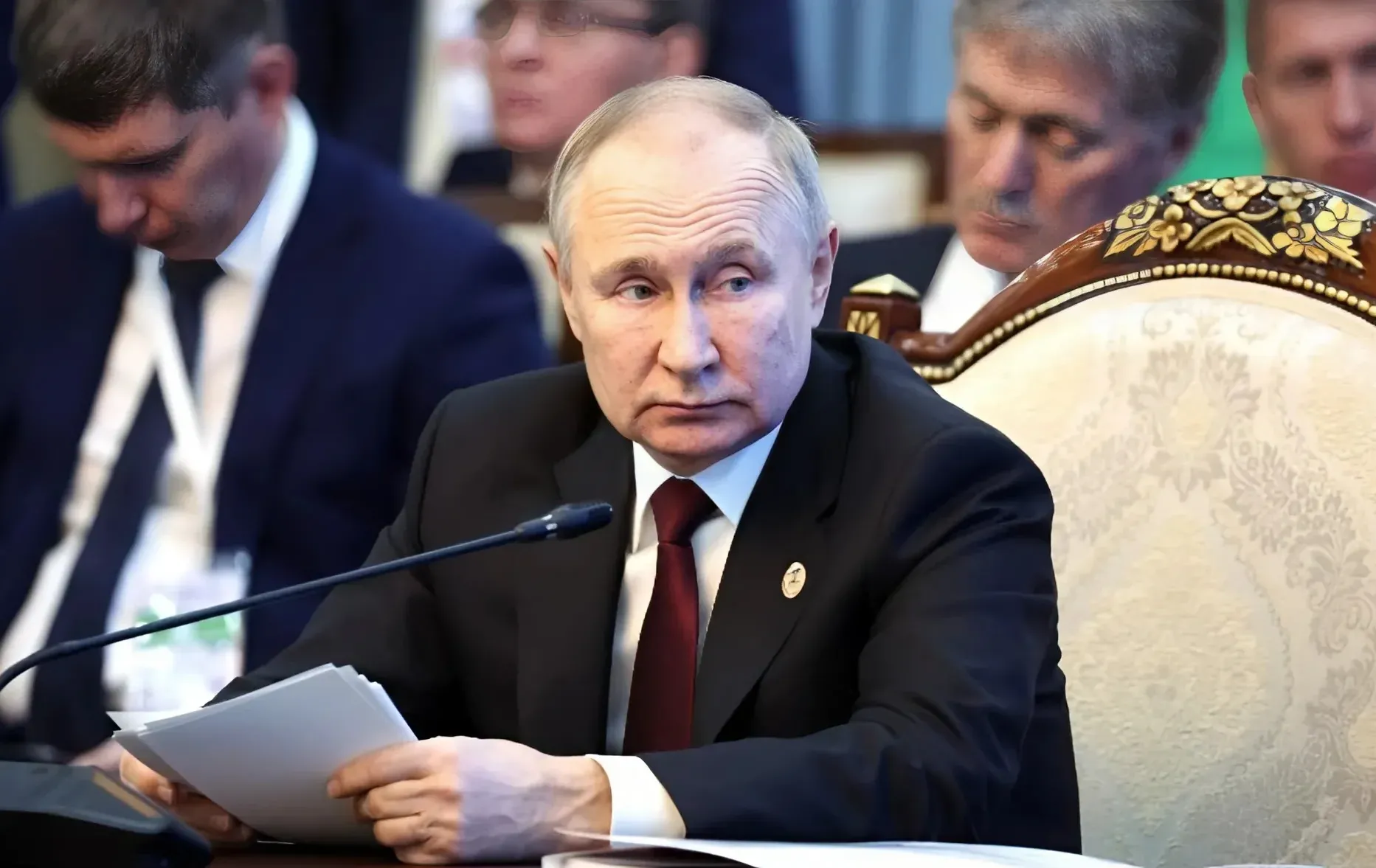 פוטין מצהיר על כוונות לשלום – ובמקביל מורה על הגיוס הגדול ביותר ברוסיה מזה עשור