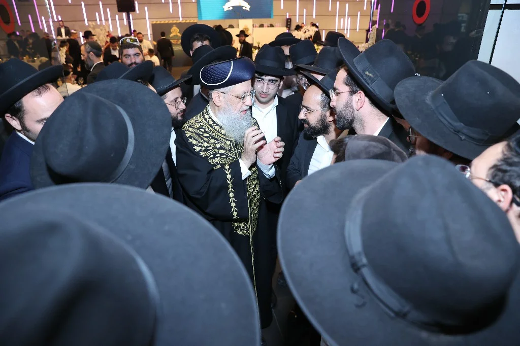 אחדות כזו לא נראתה שנים – מאות אברכים, 450 חידושים ו-10 מיליון אותיות של אור