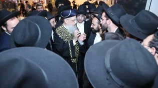אחדות כזו לא נראתה שנים - מאות אברכים, 450 חידושים ו-10 מיליון אותיות של אור